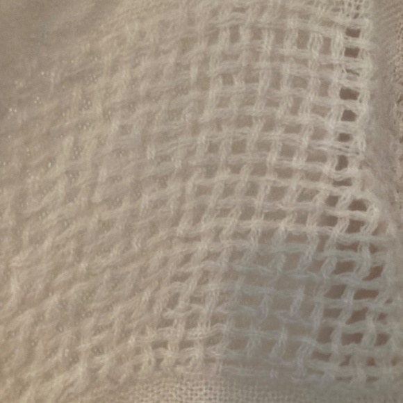 Pink scarf/wrap - Picture 2 of 2